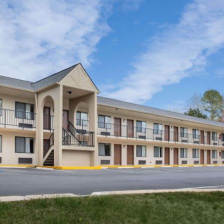 Мотель Super 8 By Wyndham Burlington Nc Экстерьер фото